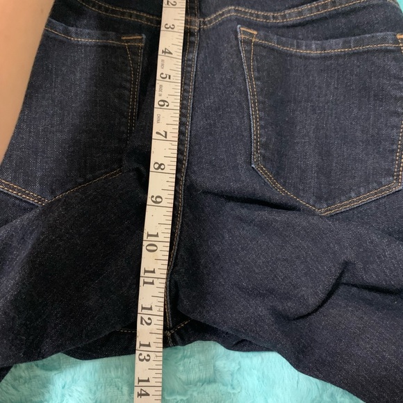 Old Navy Mid Rise Straight leg Jeans Sz 10 - Picture 6 of 12